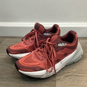 Adidas Adistar Sneakers